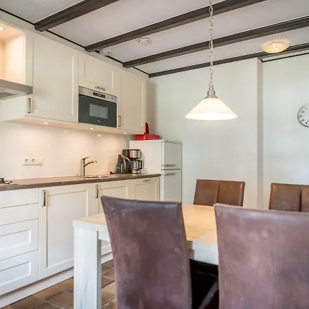 Comfortable Flat In Near Sea Σπίτι διακοπών *